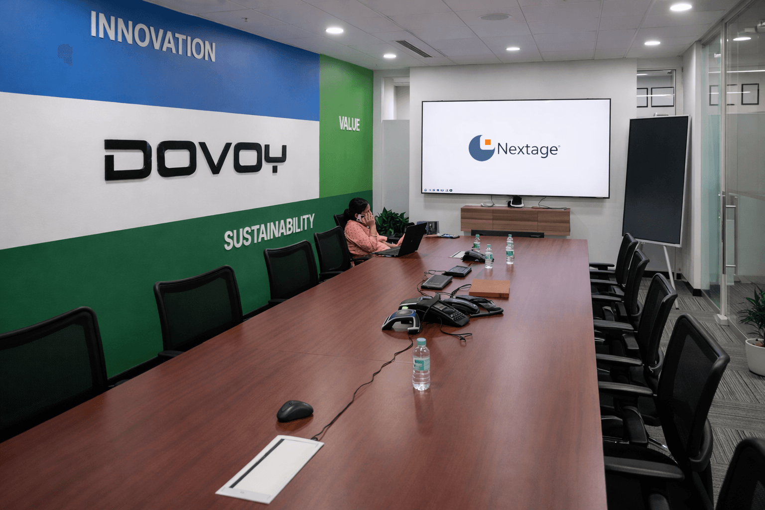 AV-Integration-Dovoy-Gurugram | Nextage Technologies AV Integration Company in Delhi NCR project showcasing enterprise AV solutions and collaboration technology setup in corporate office